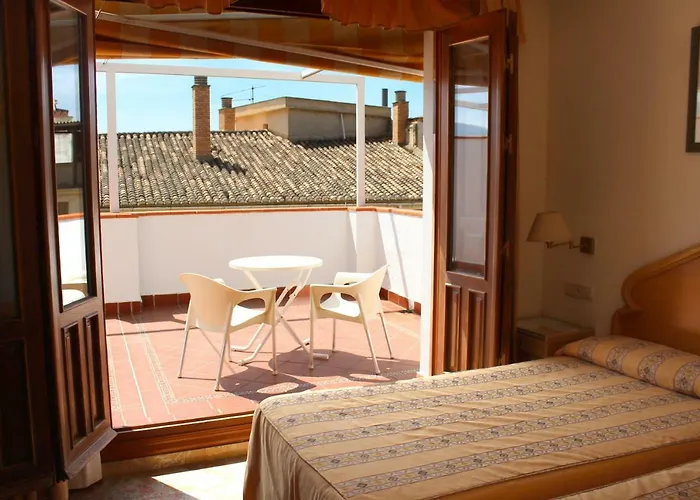 El Sol Hotel 2*